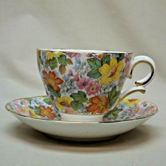 Salisbury Fine Bone China England Floral Footed Tea Cup and Saucer Pat. #1956A - Picture 4 of 14
